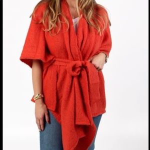 Michael Stars NWT- Maya belted cape in red- one sz